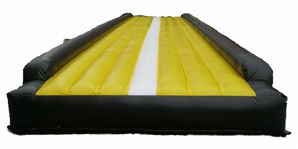 エアートランポリン